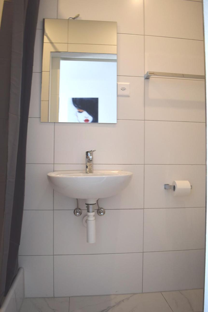 Hotel Restaurant Krebs Grenchen Exteriör bild